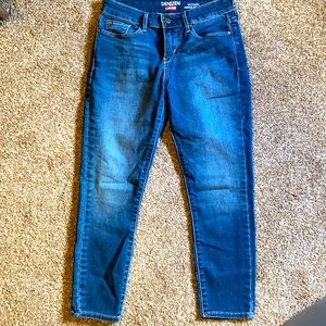 Levi’s Size 4-6